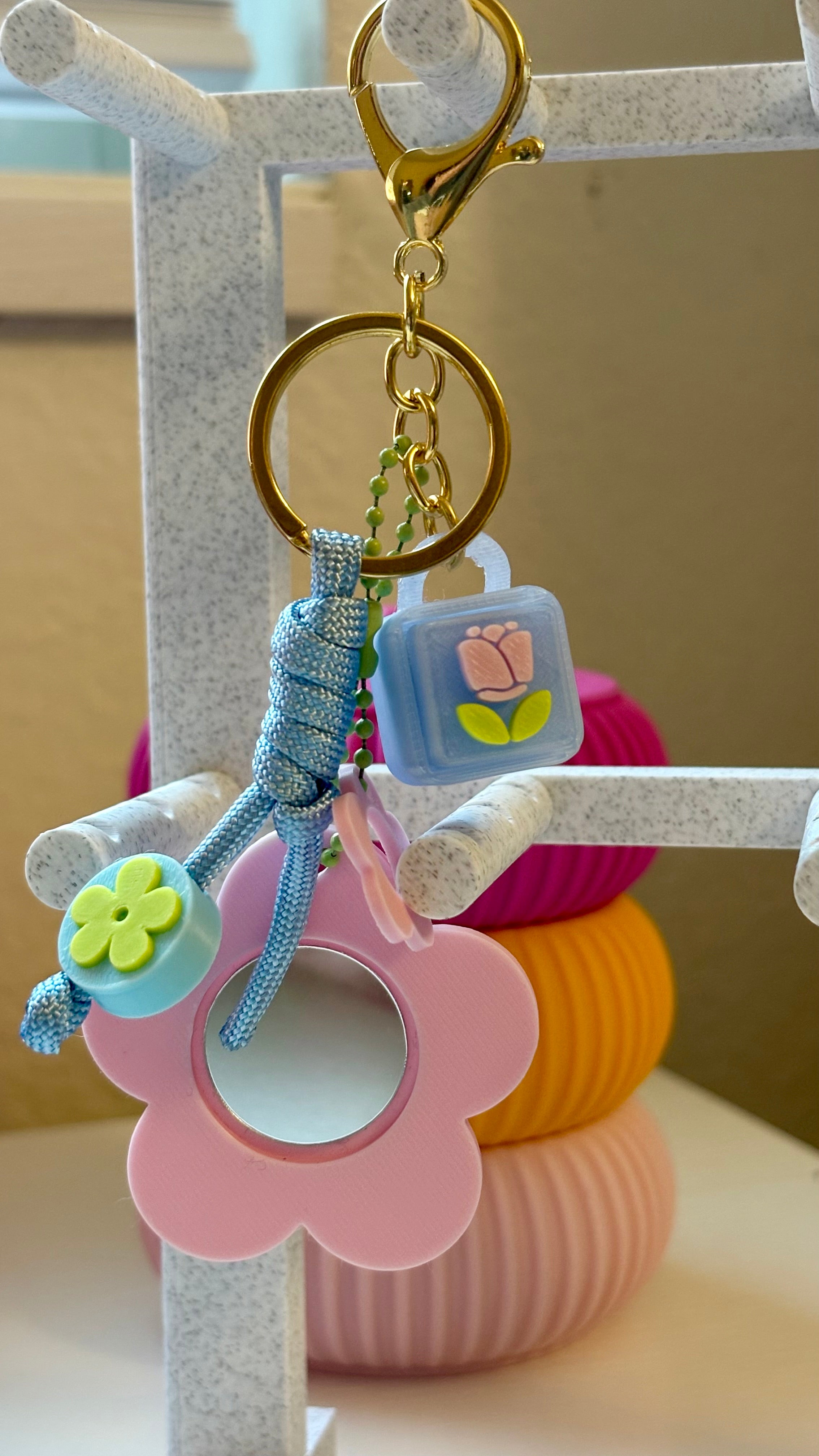 Llavero Charm Floral con Clicker 3D